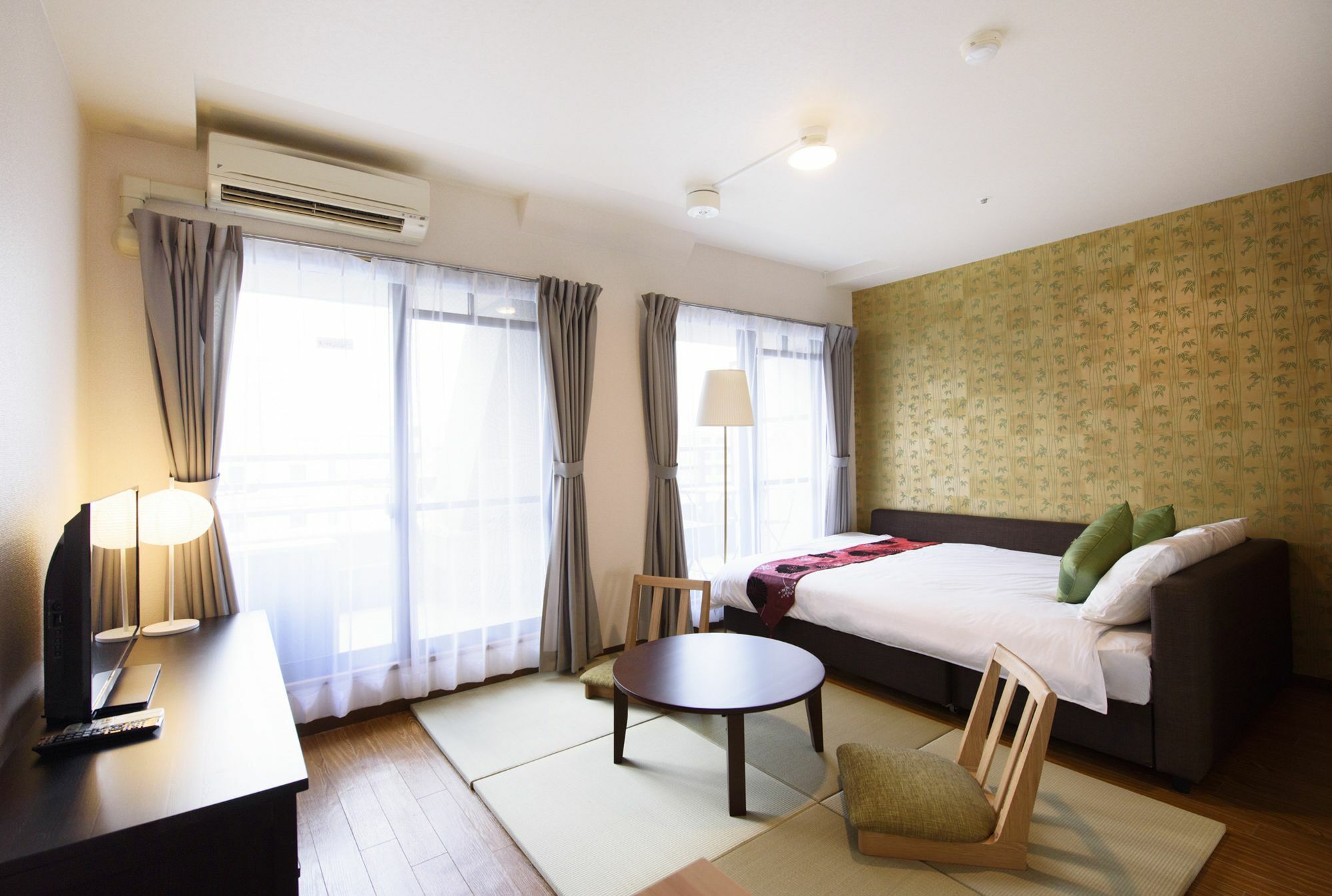 Hotel Rejoice Stay Kyoto Karasuma Oike מראה חיצוני תמונה